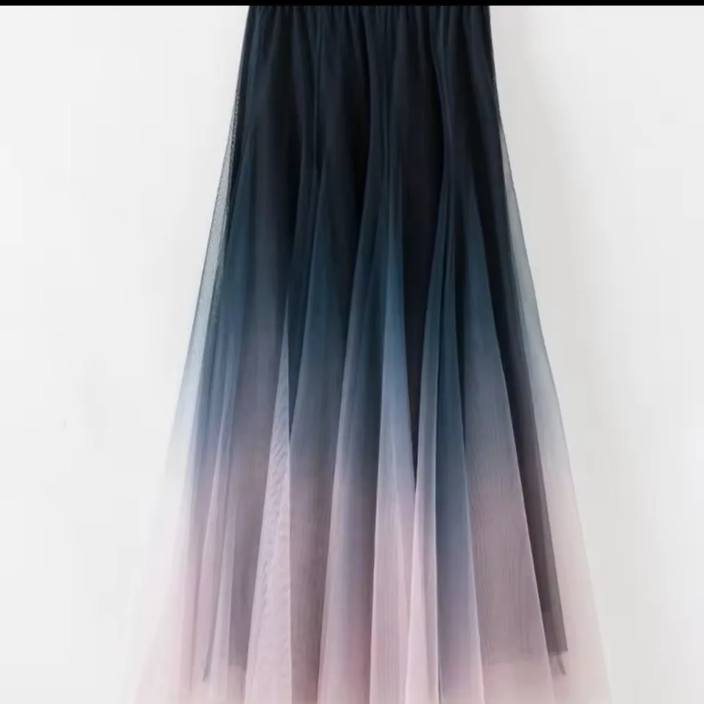 Elegant Ombre Black, Blue and Pale Pink Tulle Skirt - Picture 2 of 10